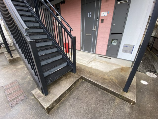 シティライフつかさⅤのエントランス