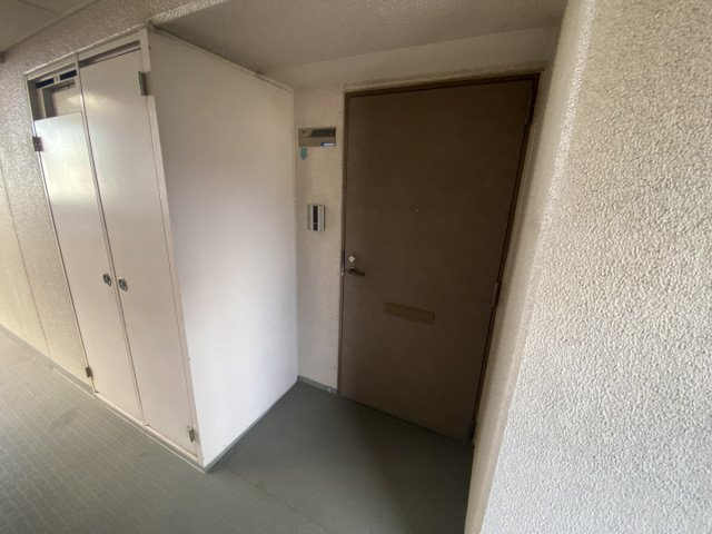 摩耶コート壱番館のエントランス