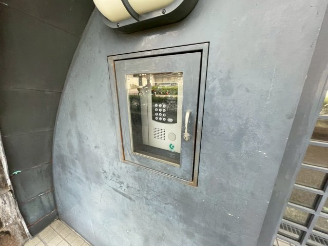 22番館のエントランス