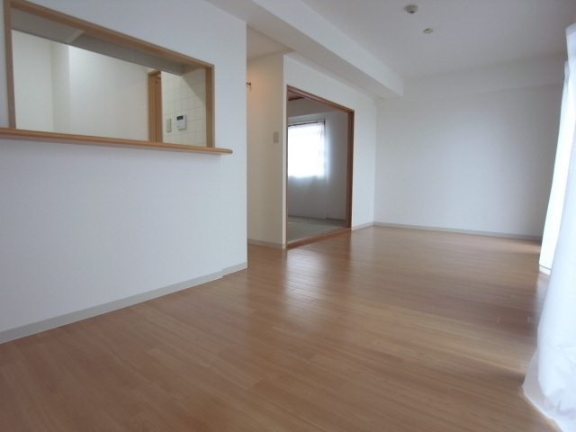 アーバネックス芦屋業平の居間・リビング