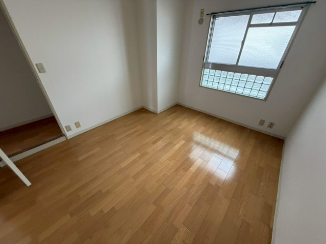 カネボウ芦屋アーバンプラザの居間・リビング