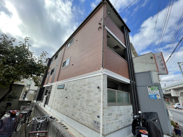 アビタ青木駅前