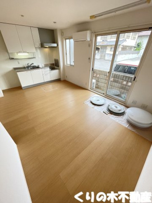 【居間・リビング】 | メゾン・メルベーユ | おしゃれな居間です