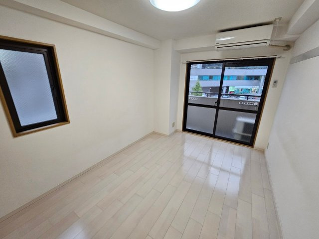 サンハウス本山の居間・リビング