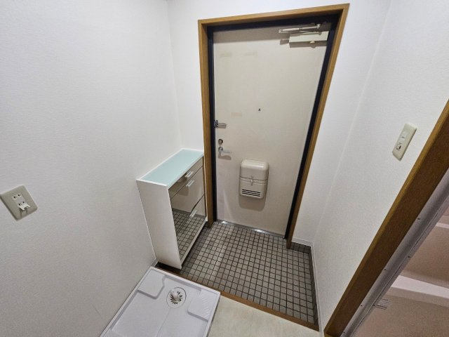 サンハウス本山の玄関
