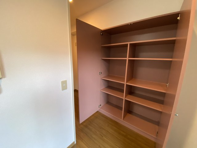 オリエントコートの収納