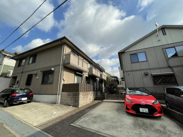 やまてタウンハウスC棟