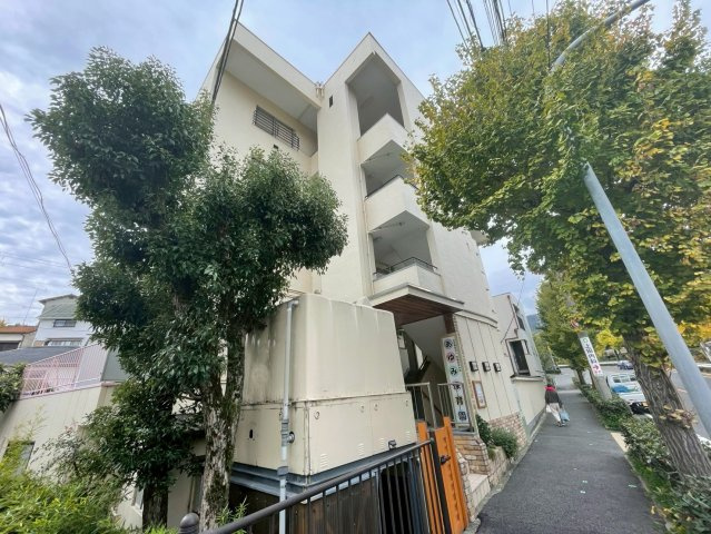 朝日ヶ丘コーポの外観