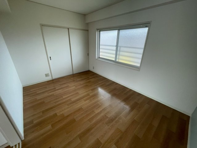 朝日ヶ丘コーポの居間・リビング