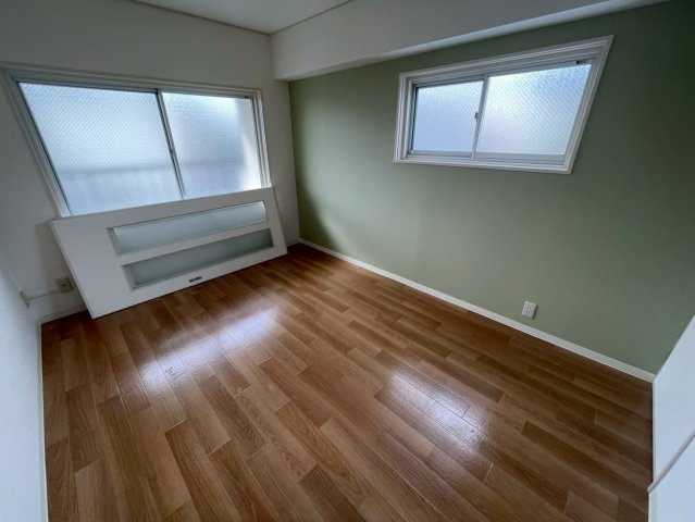 朝日ヶ丘コーポの居間・リビング