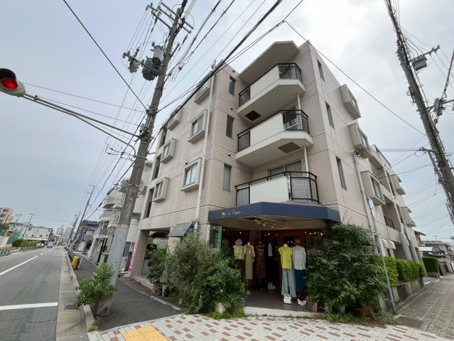 メゾンミヤマエの外観