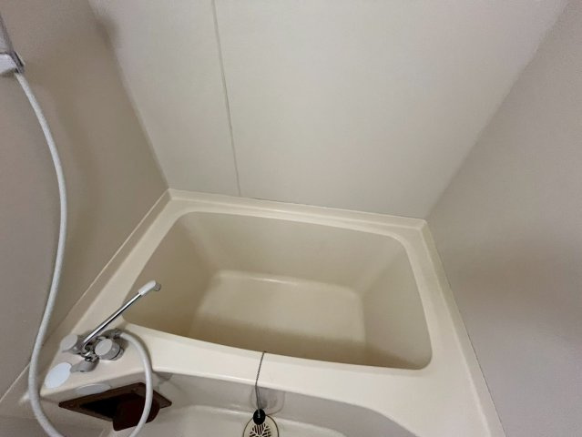 メゾンミヤマエの浴室