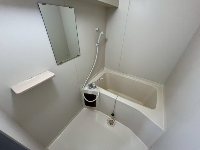 メゾンミヤマエの浴室