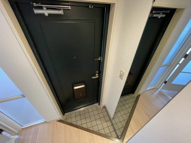 ＥＸＥ　ＡＳＨＩＹＡの玄関