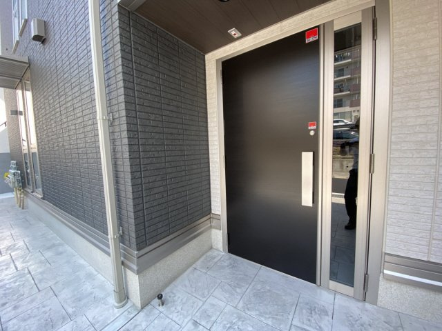 グレイスコート御影中町のエントランス