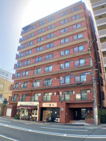 ◆室内リフォーム済みの美室◆ペット飼育可能◆駅徒歩４分◆スーパー徒歩３分◆ルミエール二条の外観|マンション外観