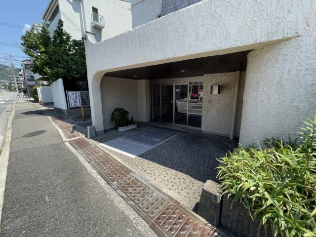 西芦屋グリーンハウスのエントランス