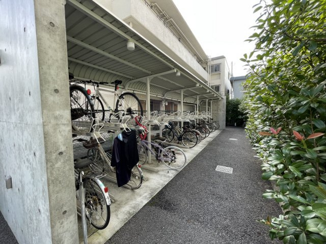 Fiel神戸本山の内装