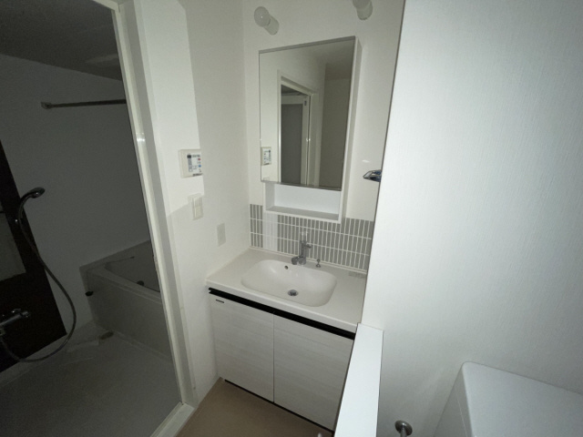 Fiel神戸本山の洗面所