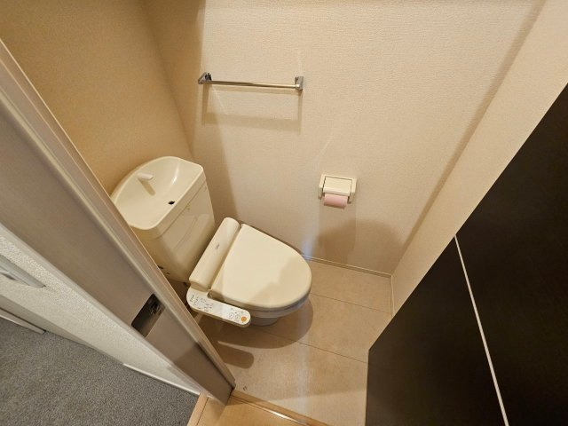 D-room高羽のトイレ