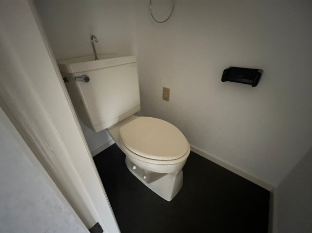 パレ・ルミエール岡本のトイレ