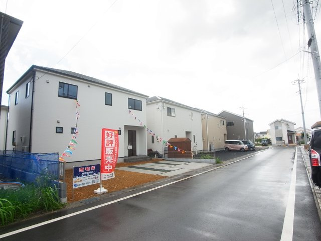 新築　前橋市北代田町3期　1号棟の前面道路含む現地写真|現地写真　北側接道幅員約6ｍ
