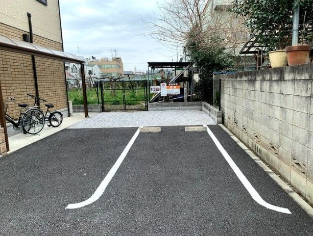 S-Life Gardenの駐車場