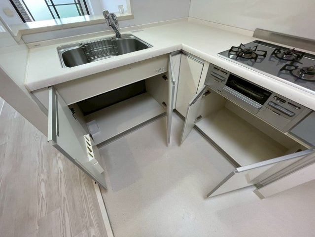 ルネ芦屋親王塚のキッチン