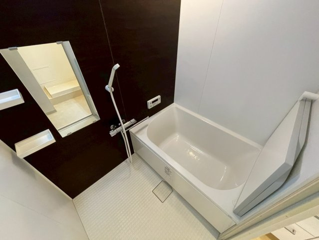ルネ芦屋親王塚の浴室