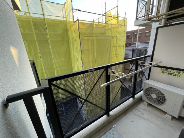 本山ヤングパレスのバルコニー