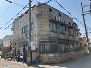 グローバル塚口の外観