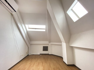 グローバル塚口の寝室