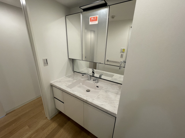 SzResidence ASHIYAの洗面所