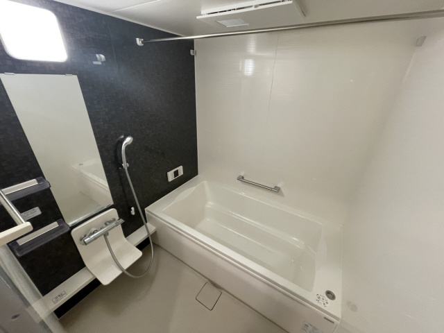 グレイスコート神戸永手町の浴室