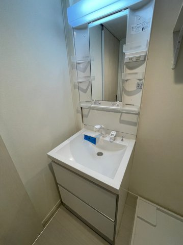 仲介手数料0円！！フォレストヒルズの洗面所