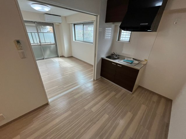 セレブコートⅡの居間・リビング