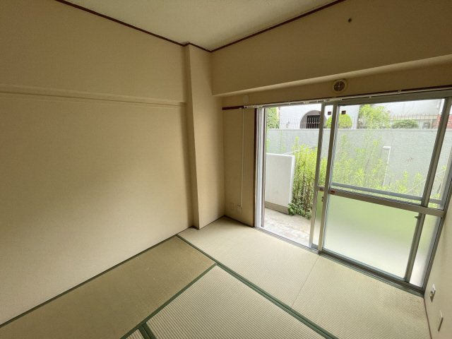 ヴィラ本山の内装