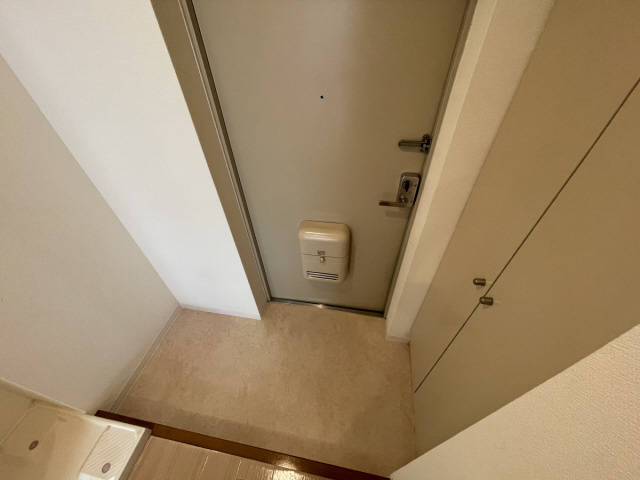 アルシュ住吉の玄関