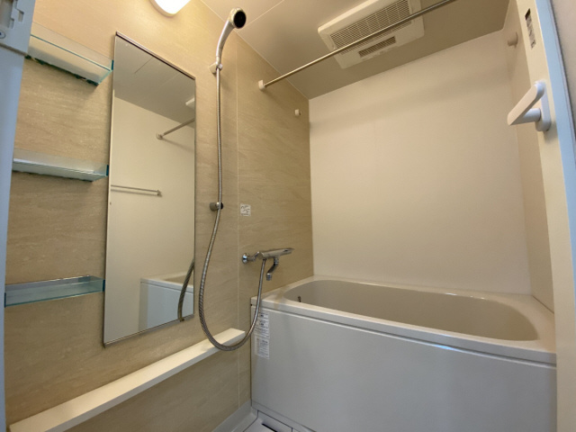 プレ・ラ・メール御影の浴室