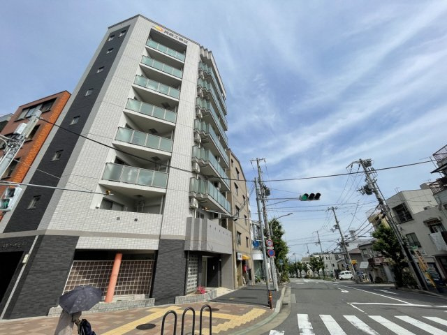 エトワール王子の外観