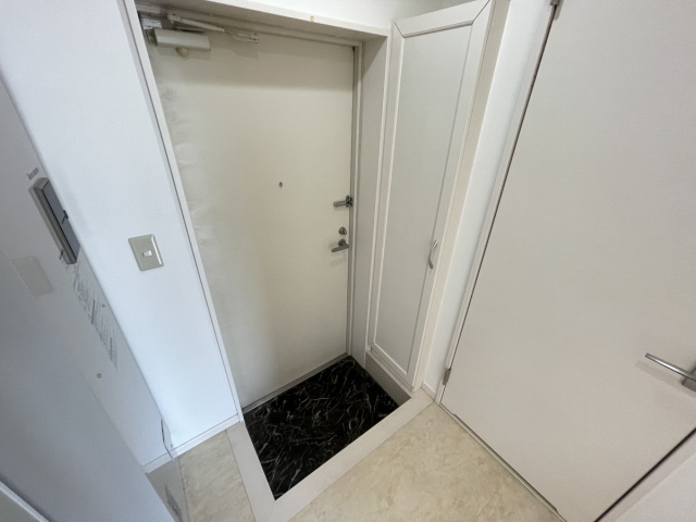 エトワール王子の玄関