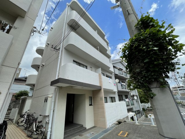 ブリード神戸壱番館