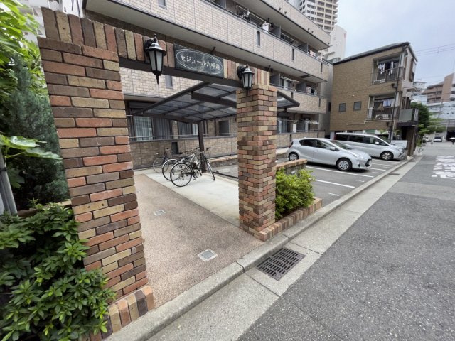 セジュール六甲道のエントランス