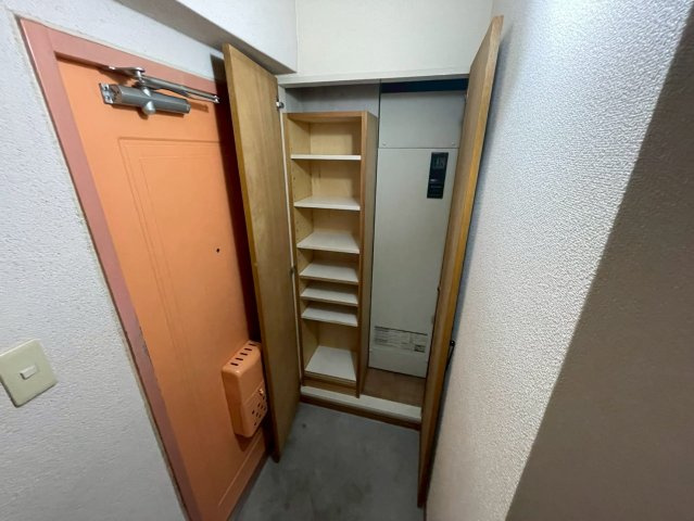 ハイグレード甲南の玄関