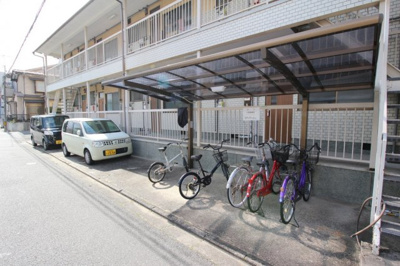 【駐車場】 | コーポ滝川 | 駐車場・駐輪場