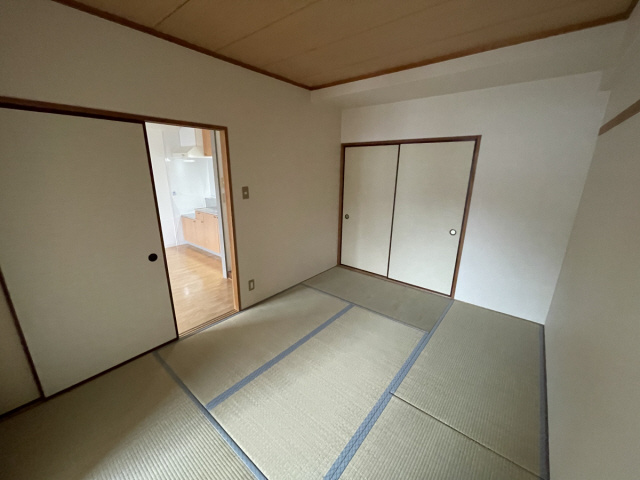 ピースフル本山の内装