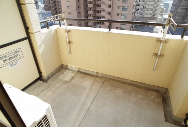 ワコーレエキサイド岡本のバルコニー