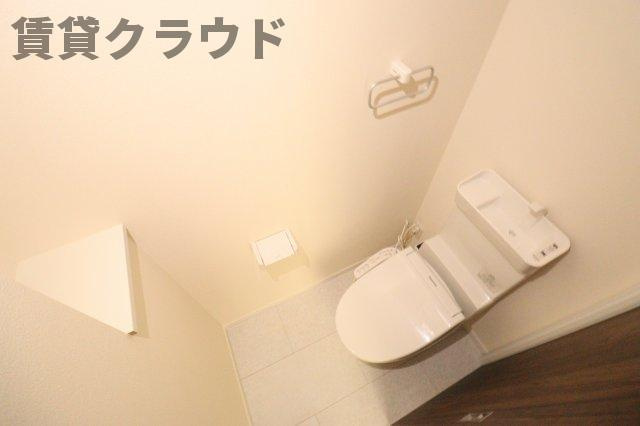 ルカリオＳＯＧＡのトイレ|落ち着いた色調のトイレです