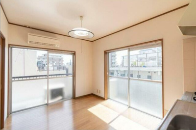 【居間・リビング】 | 岩倉マンション