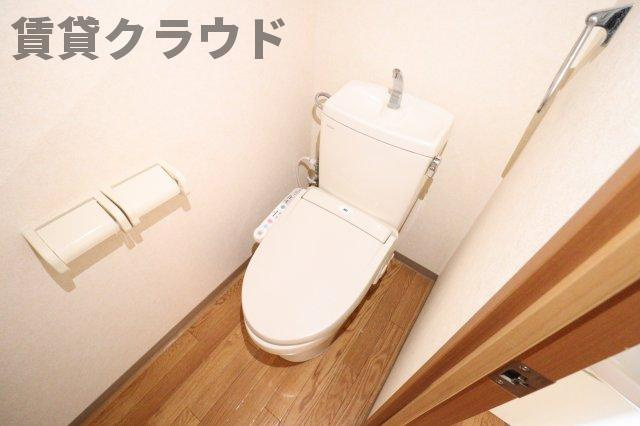 ラ・カーサおゆみⅡのトイレ|エアコン